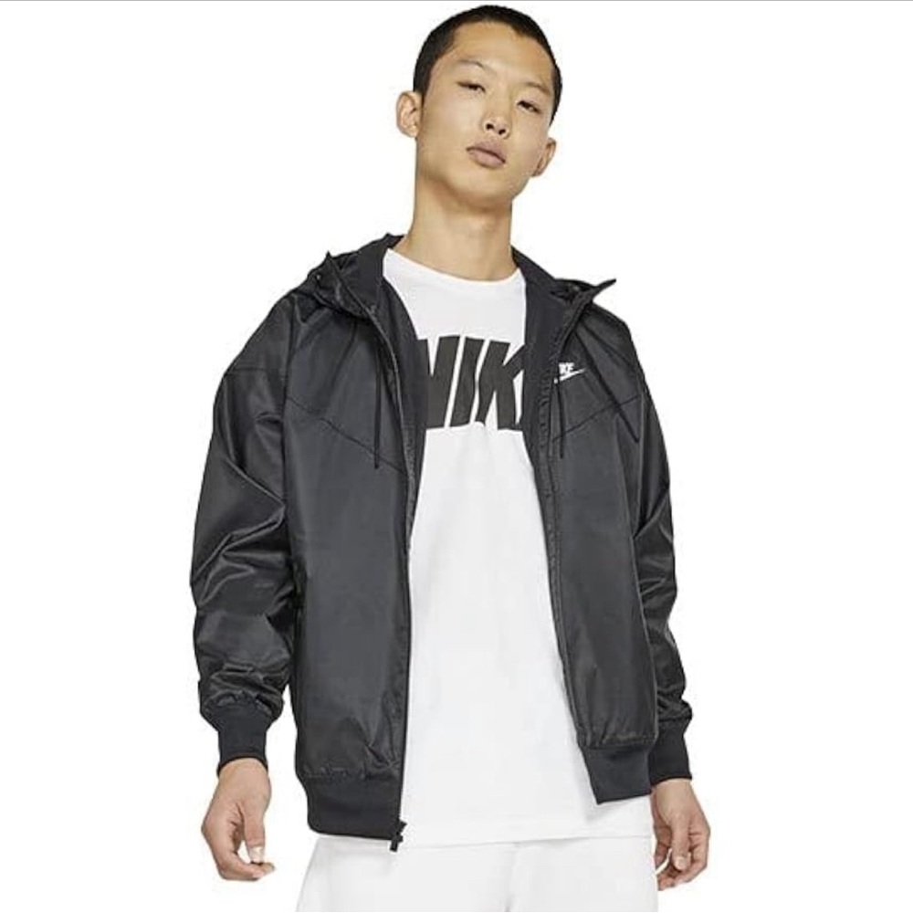 Nike Man’s Windrunner jacket